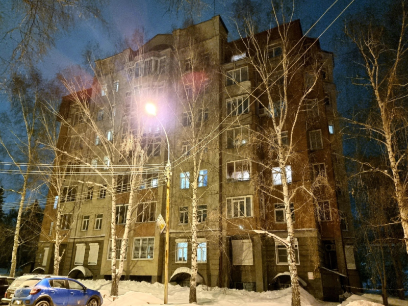 СТИЛЬНАЯ КВАРТИРА КОМФОРТ КЛАССА В ЦЕНТРЕ АКАДЕМГОРОДКА РЯДОМ С НГУ, ЦНМТ. С Сауной / джакузи / гриль / кондиционер