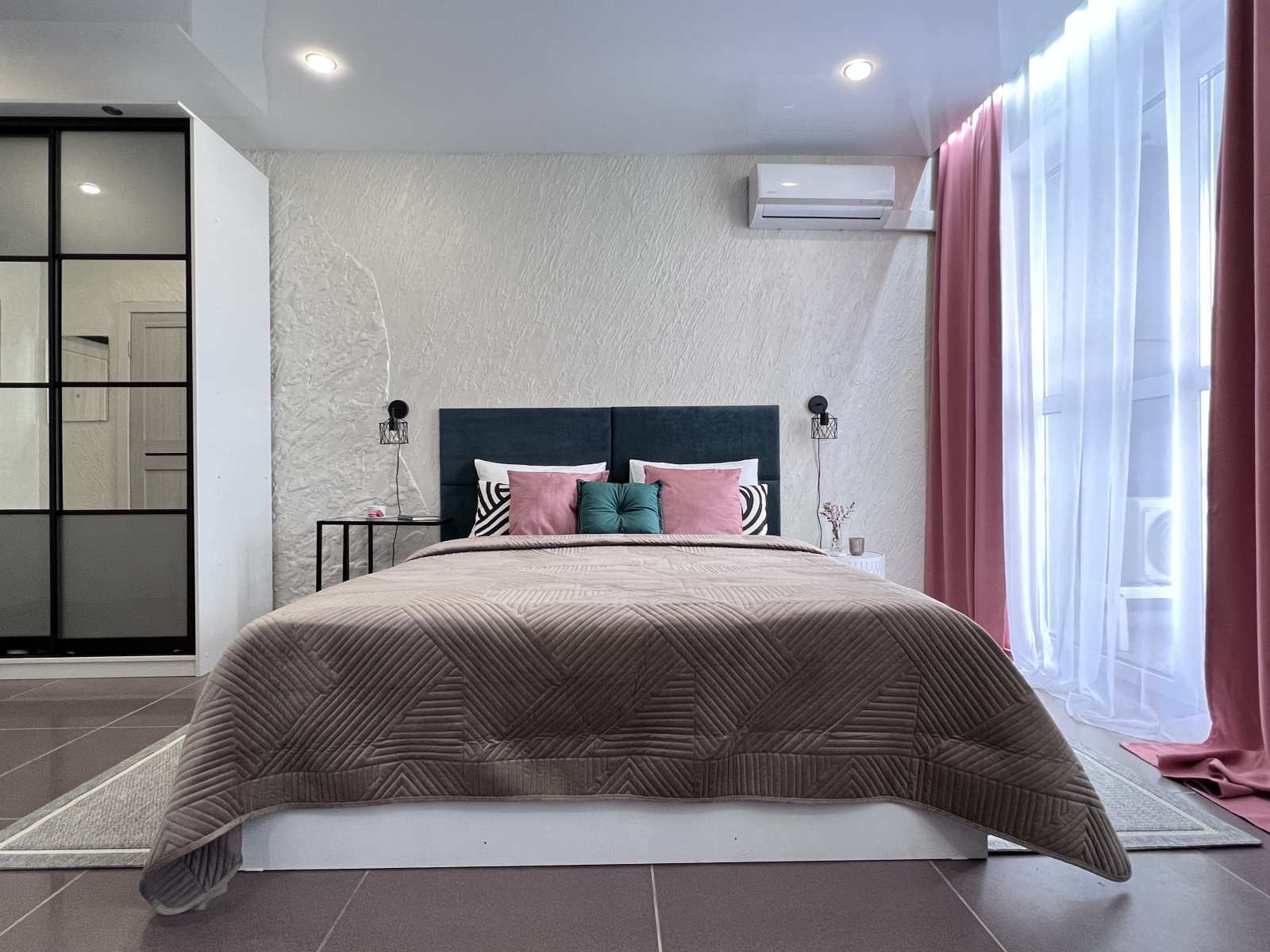 Family apartments by the river