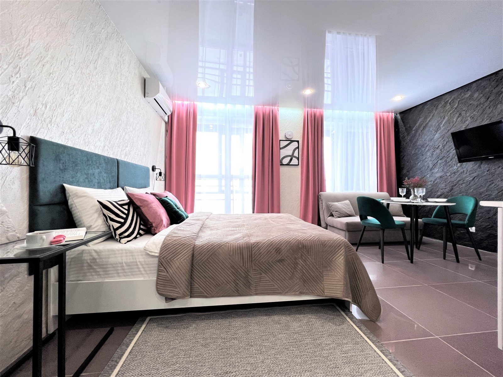 Family apartments by the river