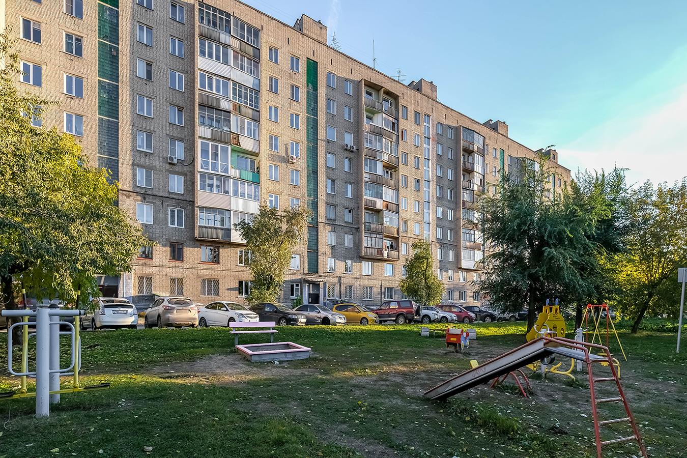 Уютная 2х комнатная квартира возле ЖД вокзал 