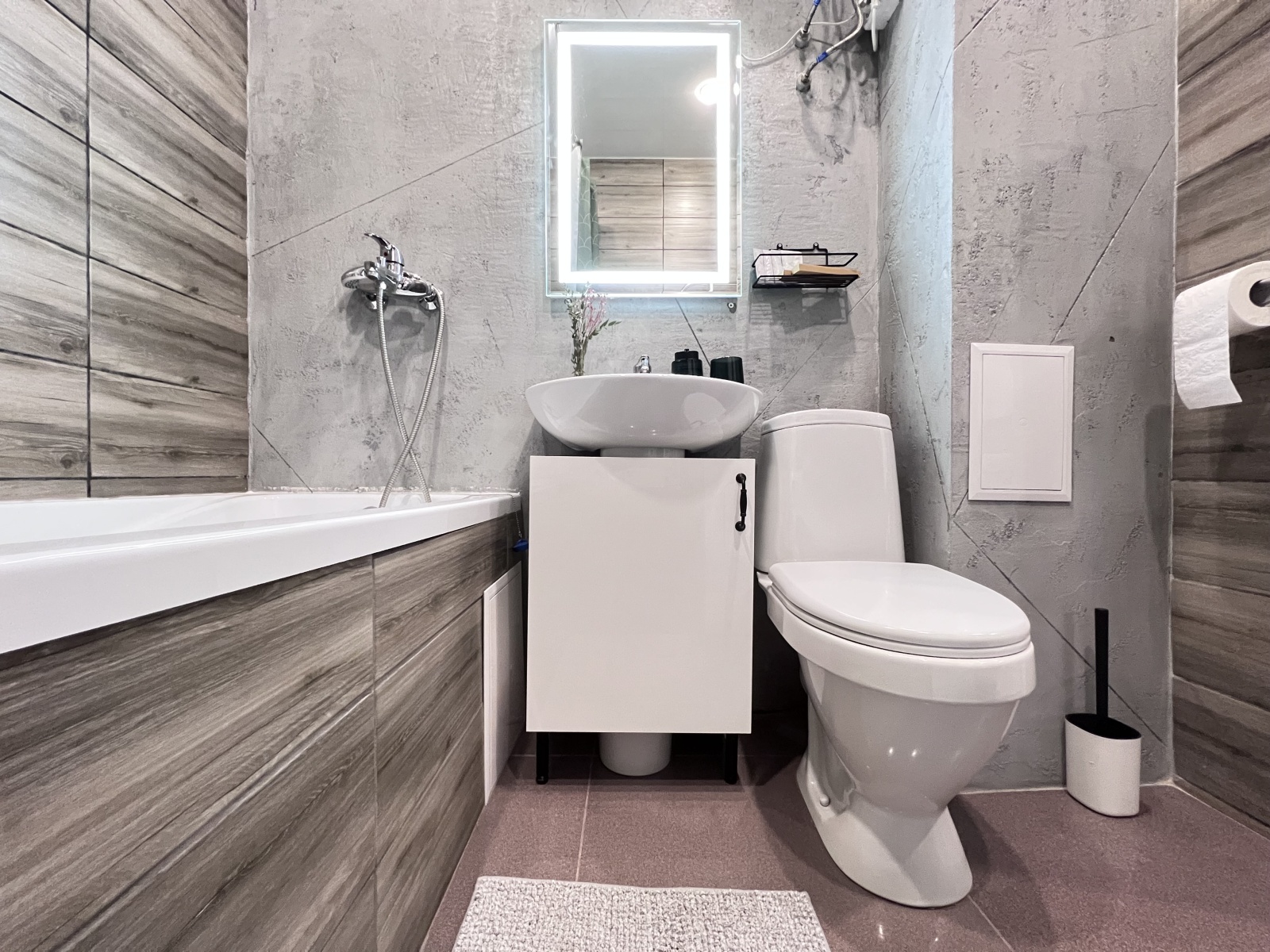 Family apartments by the river