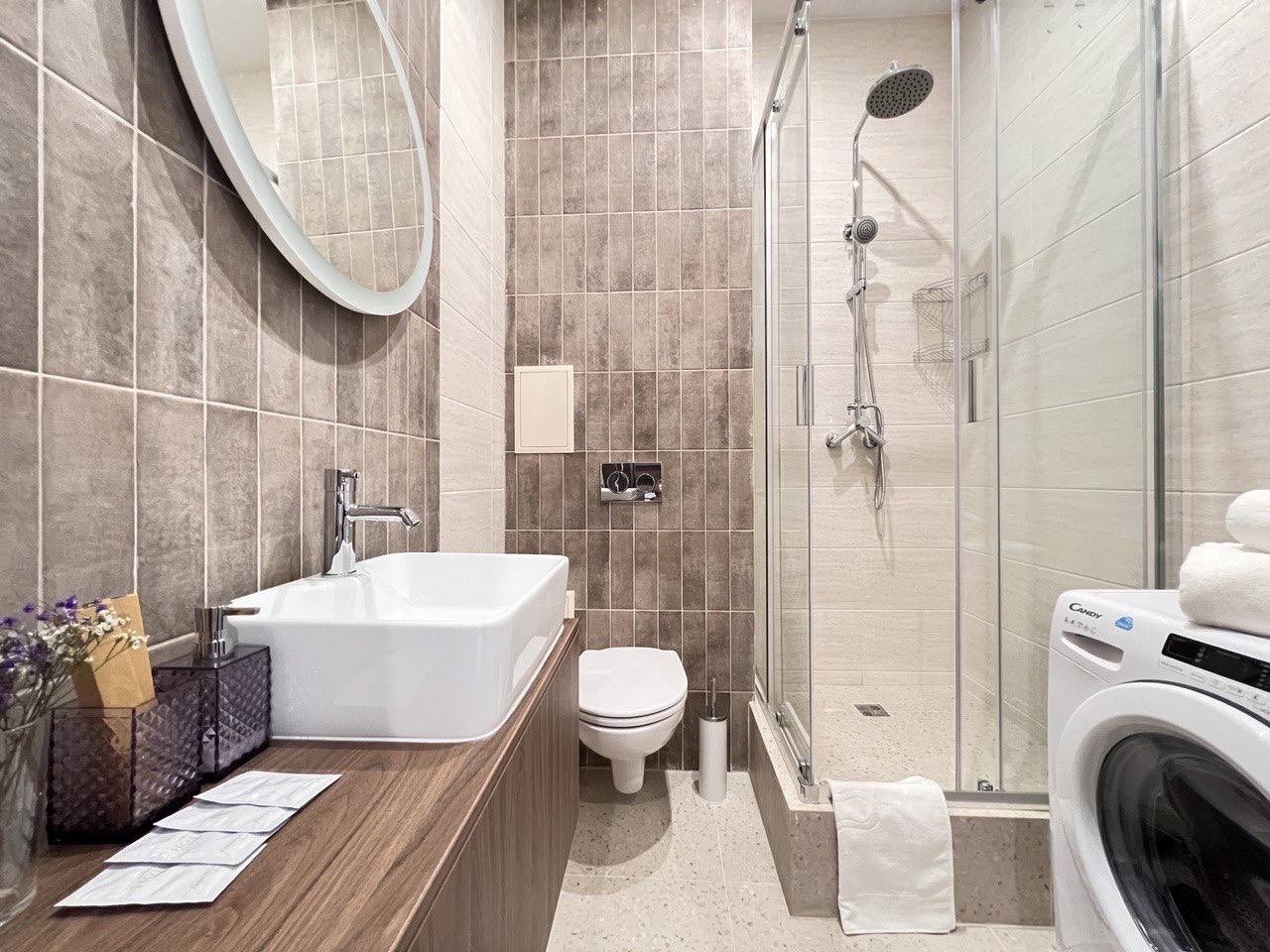 comfortable apartments for business people