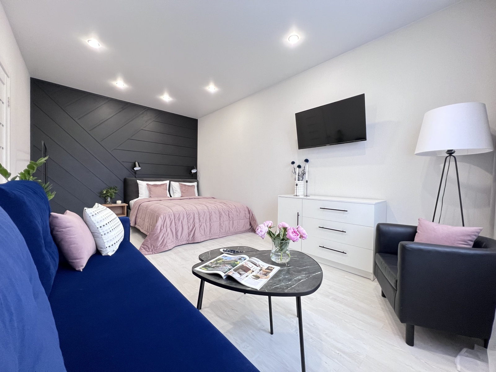 The apartment is a traveler's dream