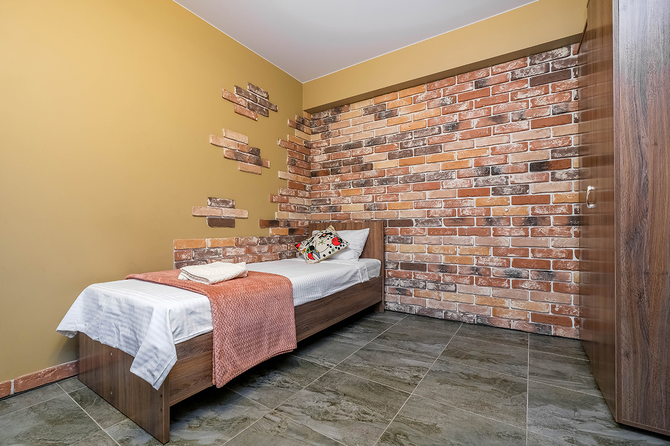 Уютная 2х комнатная квартира возле ЖД вокзал 