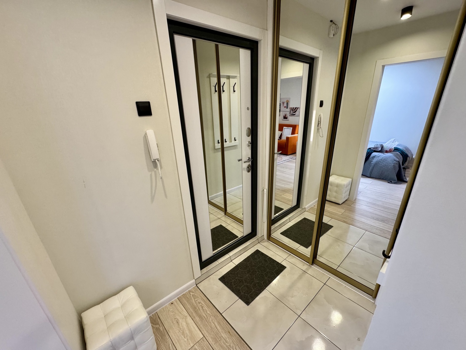 Светлая современная 1-комнатная квартира • 40 м² • До 4 гостей