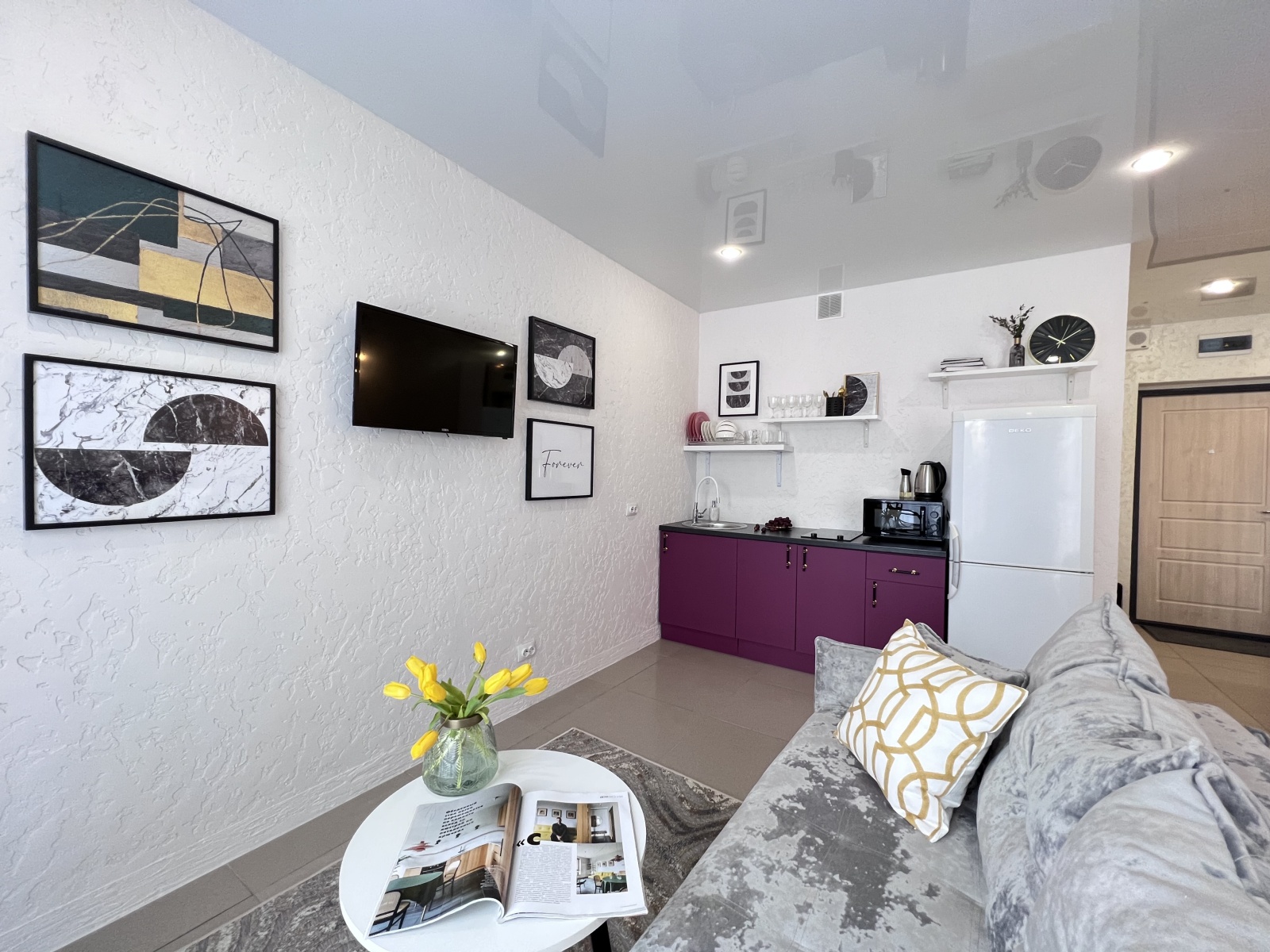 Студия с изюминкой на берегу реки