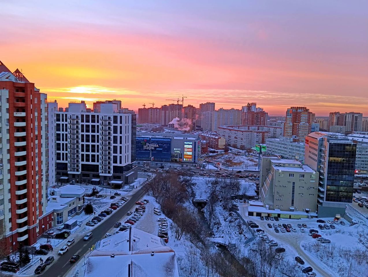  СTУДИЯ c пaнopамным oстеклением