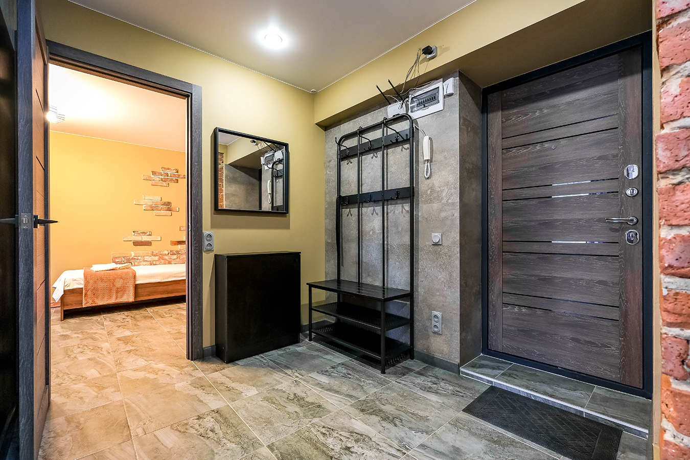 Уютная 2х комнатная квартира возле ЖД вокзал 