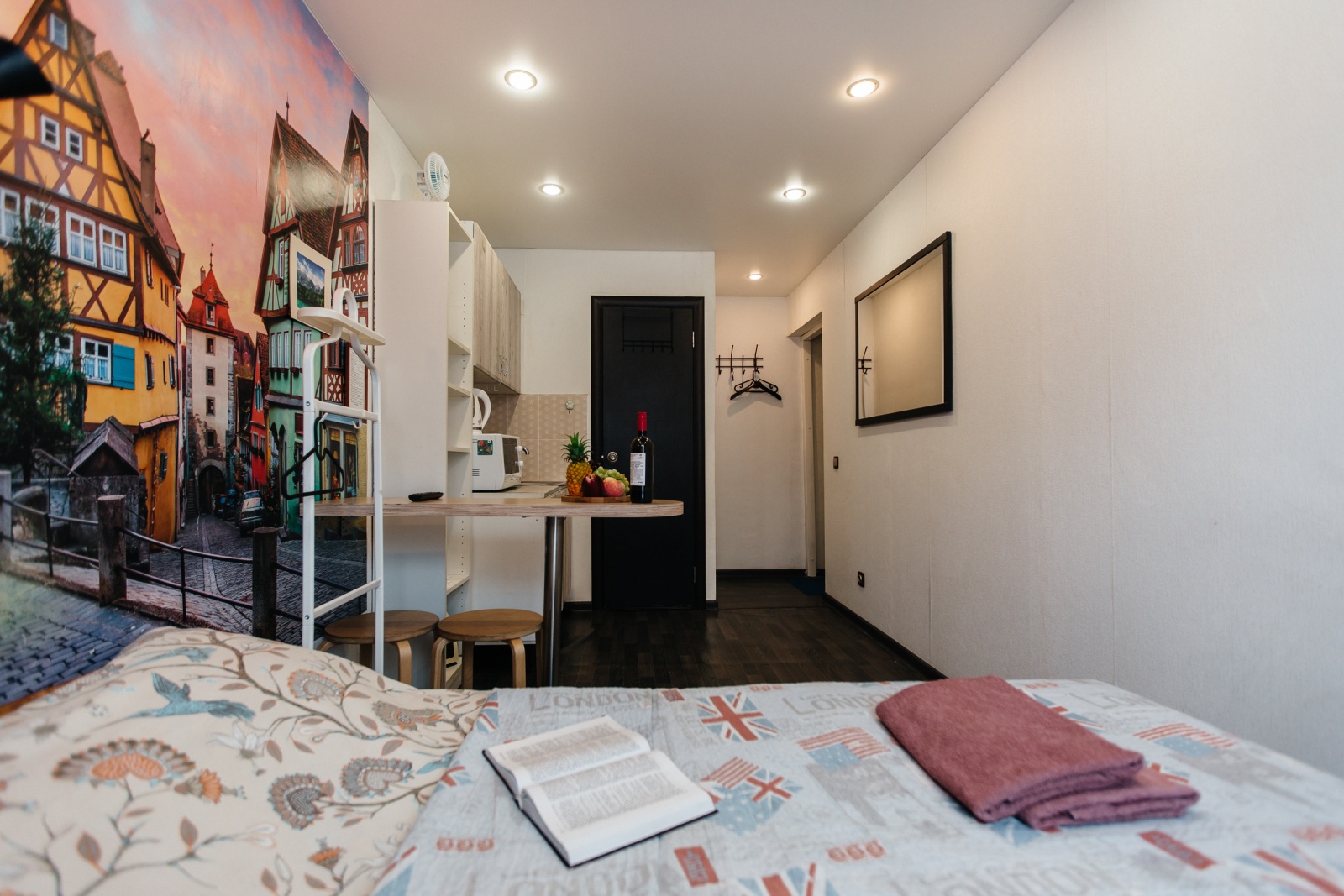"Welcome Apartment, Уютные Апартаменты в 20м от метро "