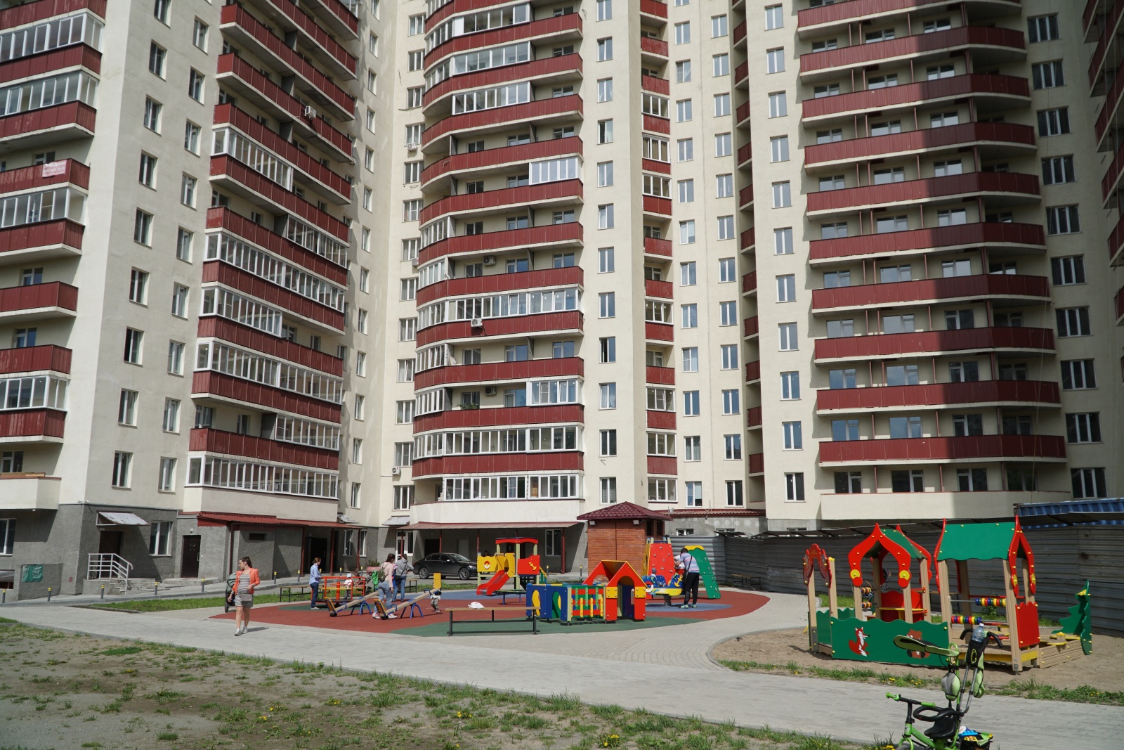 Галущака 15