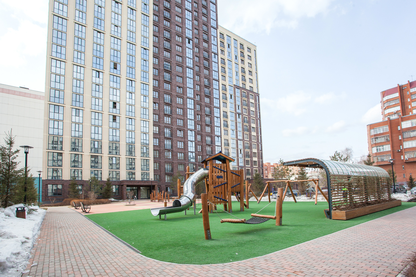 Квартира-студия в доме бизнес-класса в центре Новосибирска 