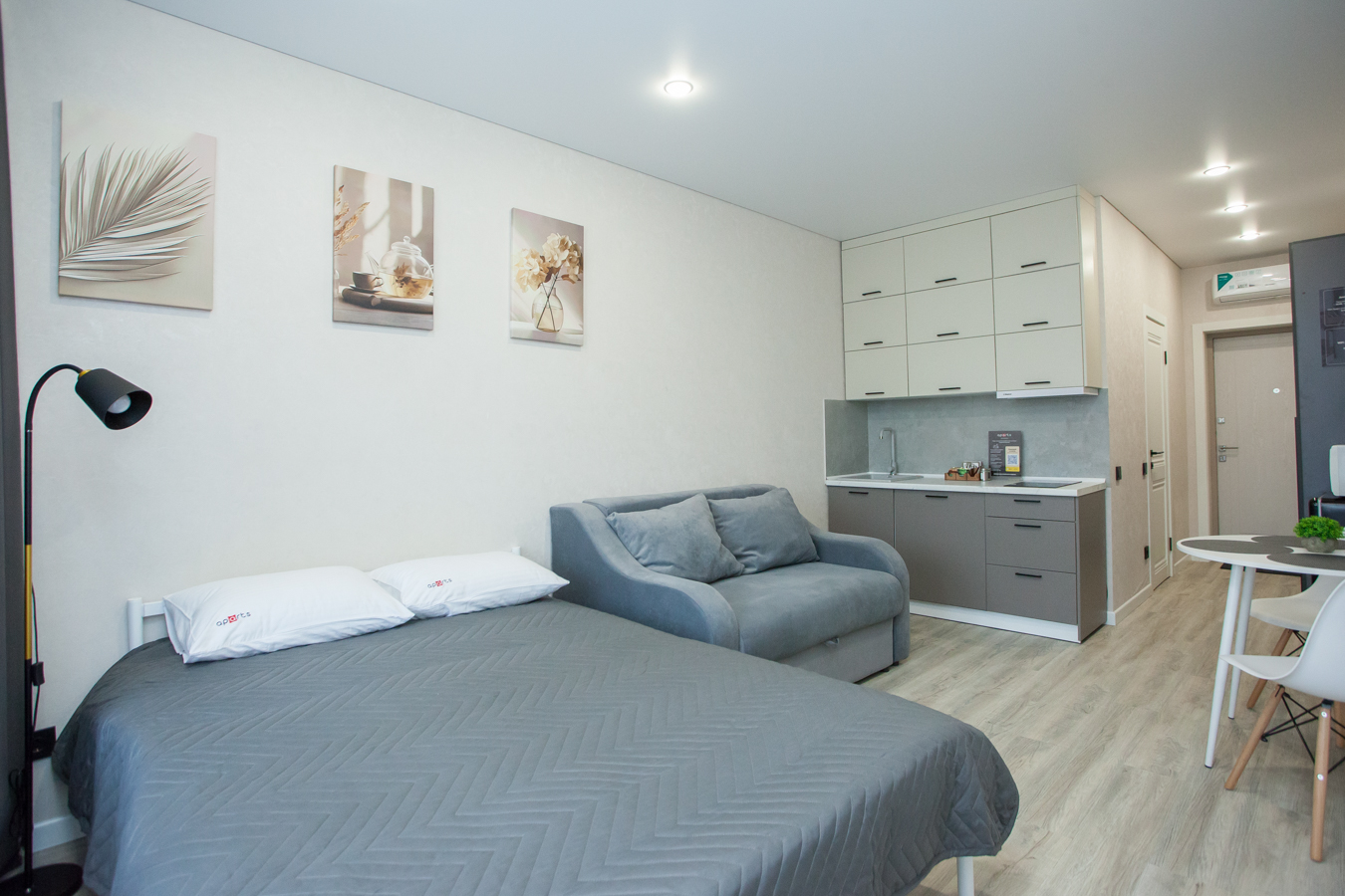 Квартира-студия в доме бизнес-класса в центре Новосибирска 